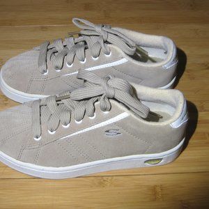 Women's size 7 Sketchers Sport Work Shoes Athletics
